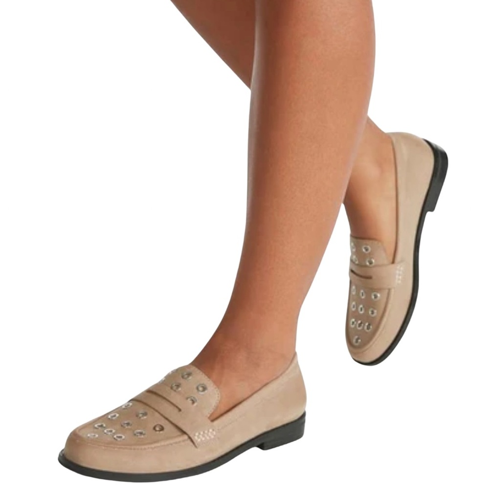 •Zuri• Beige Faux Suede Grommet Loafers | Edgy Chic Flats - Picture 4 of 6